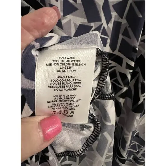 Magic Suit Blue Black Yasmin Print Tankini Top Sz 14 Beach Travel - Picture 6 of 6